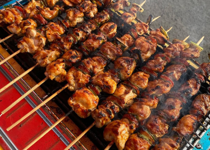 Sate Ayam Korea Jadi Jajanan Favorit Baru di Pandeglang, Ini Lokasi dan Jam Bukanya