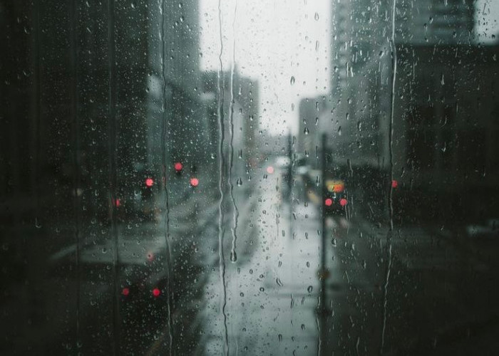 Prakiraan Cuaca Kota Serang Senin 13 Mei 2024, Hujan Ringan dari Siang Hingga Malam