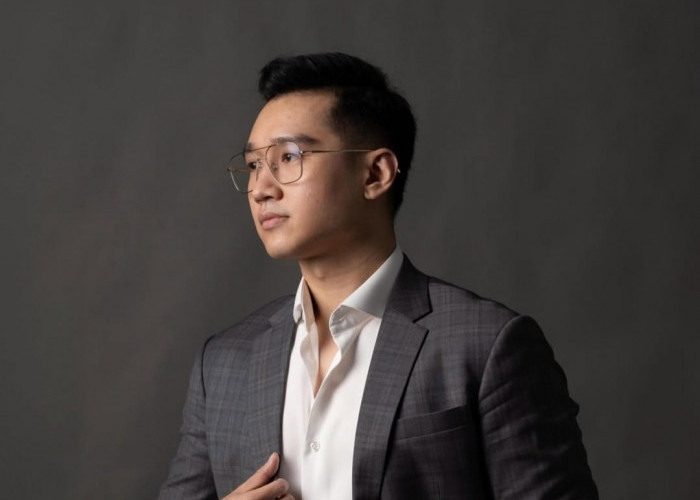 Raymond Chin Bocorkan 3 Ide Bisnis Digital Tanpa Modal untuk Gen Z, Potensi Cuan Jutaan Rupiah