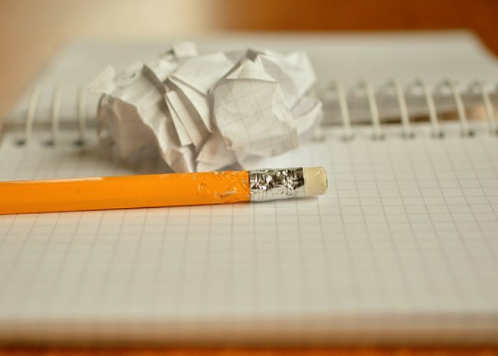 Journaling untuk Penjernihan Pikiran, 5 Pertanyaan yang Harus Kamu Ajukan pada Diri Sendiri Setiap Malam