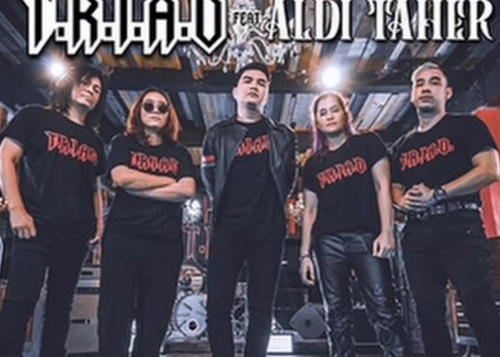 Aldi Taher Jadi Vokalis T.R.I.A.D untuk Remake “Madu Tiga”, Netizen Heboh dengan Versi Rock Terbarunya