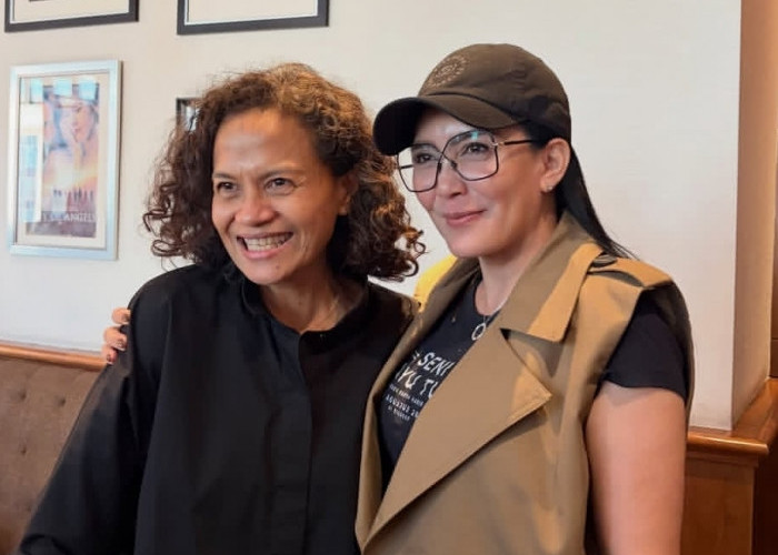 Rieke Diah Pitaloka Diminta Tinggalkan Sosok Oneng di Film Seni Merayu Tuhan