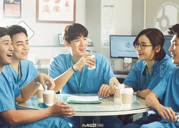 Dokter Tapi Ngeband, Drama Korea Hospital Playlist Ceritakan Realita Dunia Medis