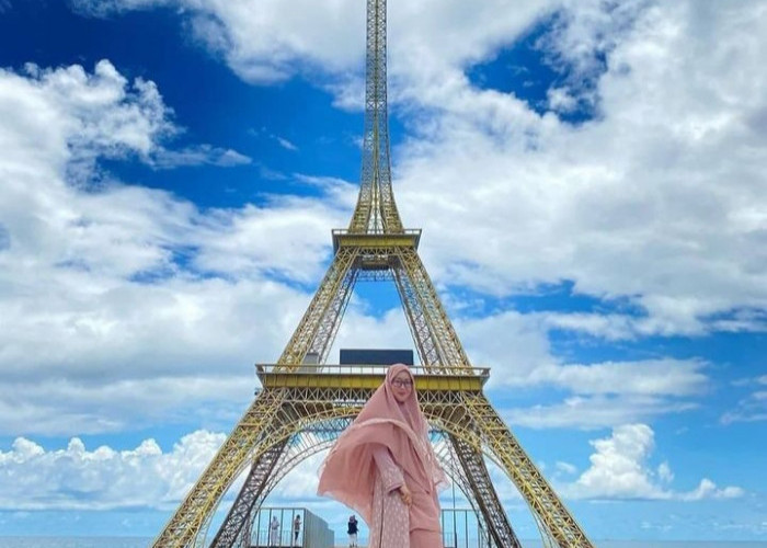 Menara Eiffel di Tepi Pantai, Wisata Pandeglang 2024 Ciputih Resort
