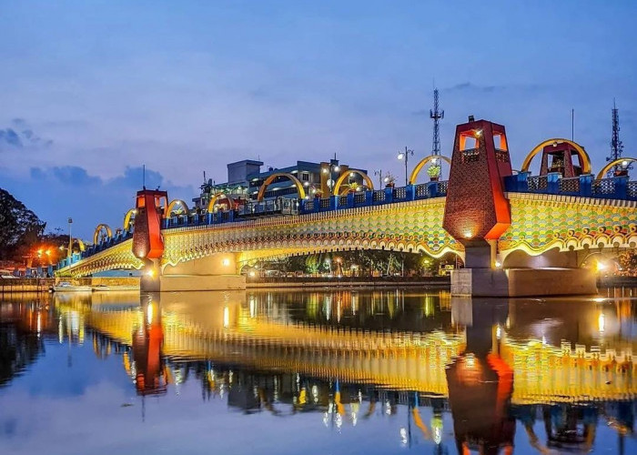 Jembatan Kaca Berendeng, Wisata Tangerang yang Instagramble