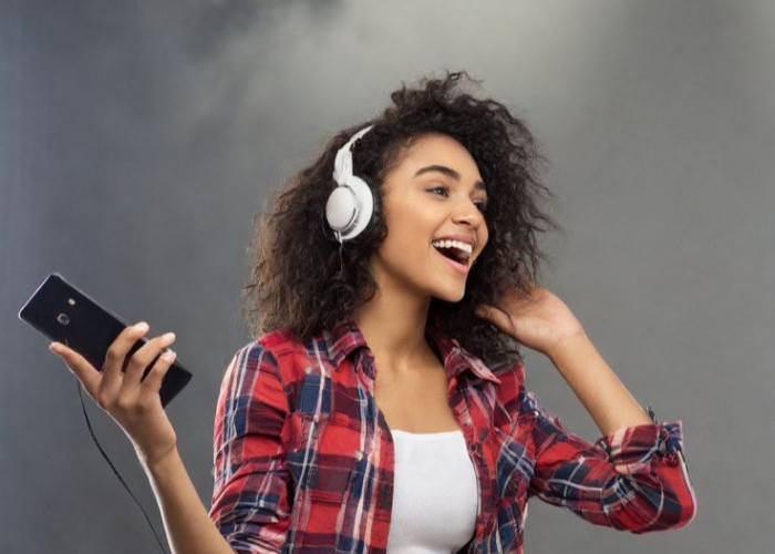 TikTok dan Universal Music Sepakat Perangi Musik AI Ilegal, Lagu Tiruan Artis Bakal Ditindak