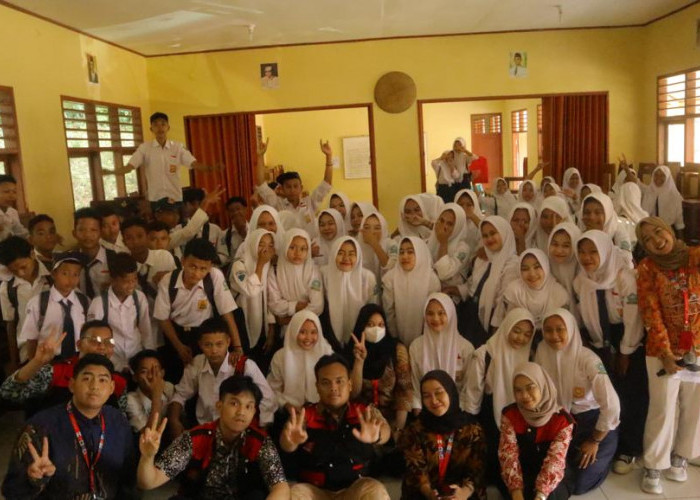 Wujudkan Generasi Anti NAPZA, Kejar Mimpi Tangsel Gelar Sosialisasi Anti NAPZA di SMPN 4 Cimarga Gununganten