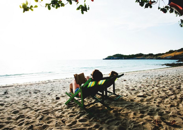 Nikmati Liburan di Pantai dengan Melakukan 5 Cara Simpel Ini Aagar Lebih Enjoy