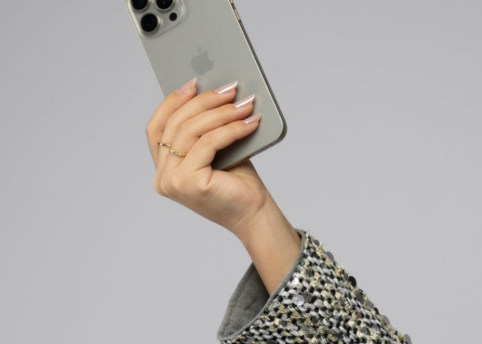 Antara Fungsi dan Gengsi, Fenomena iPhone di Kalangan Anak Muda