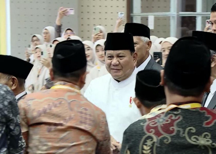 Disambut Salawat, Presiden Prabowo Tiba di Gontor Hadiri Peringatan 1 Abad