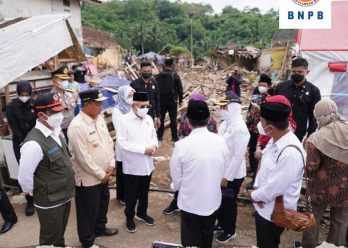 Didampingi Kepala BNPB, Wapres Tinjau Huntap bagi Korban Gempa Cianjur 