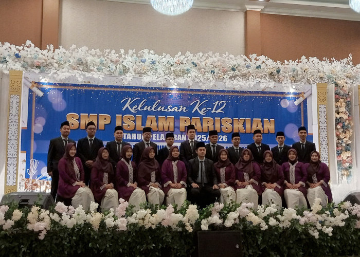 Penuh Haru dan Bangga, SMP Islam Pariskian Lepas Angkatan ke-12