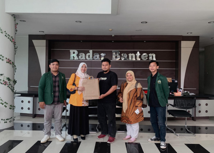 Kaprodi dan Wadek 2 Universitas Mathlaul Anwar Banten kunjungi Radar Banten