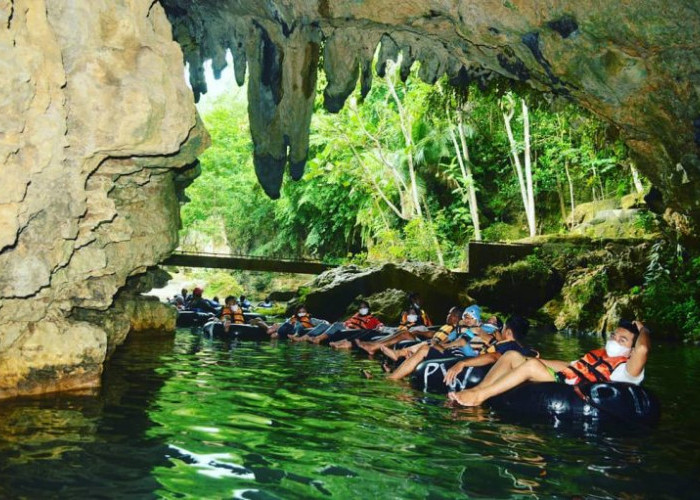 Cave Tubing Tersembunyi di Goa Pindul Gunungkidul Yogyakarta