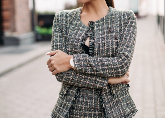 Tweed Blazer Menjadi Tren Fashion Klasik Anak Muda