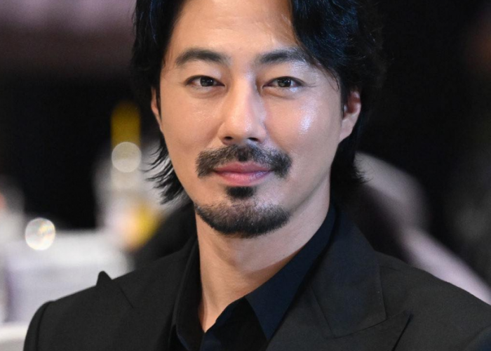 Berani Tampil Beda, Transformasi Aktor Drama Korea Jo In Sung Bikin Netizen Kaget