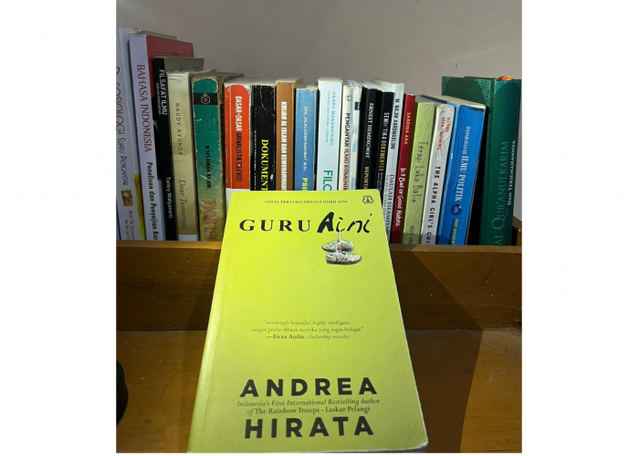 “Guru Aini”, Kisah Perjuangan Pendidikan yang Menginspirasi