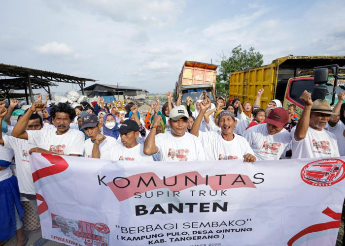 Ganjar Raih Dukungan dari Komunitas Supir Truk di Banten 