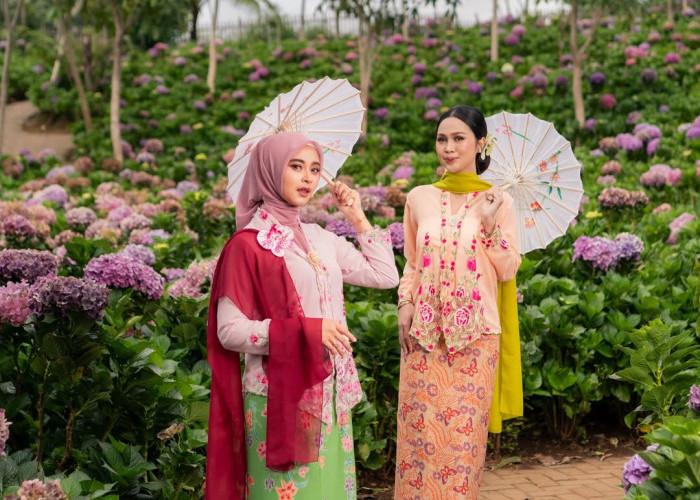 Kebaya Encim ala Gen Z, Tips Mix and Match agar Tampil Manis dan Kekinian