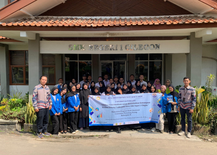 Bangun Jiwa Entrepreneur, Mahasiswa UNPAM Serang Dorong Siswa SMKN 1 Cilegon Jeli Melihat Peluang Usaha
