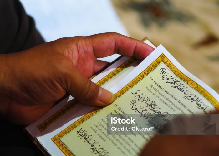 Bergesernya Esensi Tahlilan dari Segi Sosial dan Ekonomi