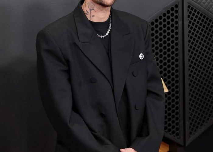 Justin Bieber Bikin Heboh Grammy 2026, Pakai Pin 'ICE Out' Buat Solidaritas!