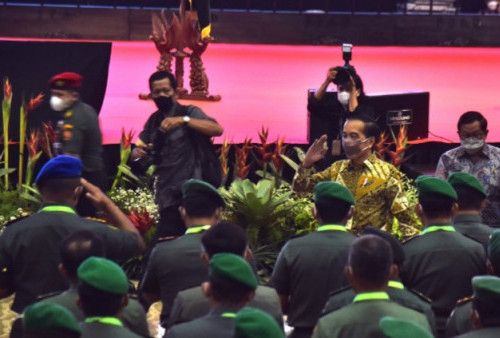 Uang Pensiunan TNI Kurang, Jokowi Janji Panggil Menkeu Ajak Hitung-hitungan, Nanti Hasilnya ...