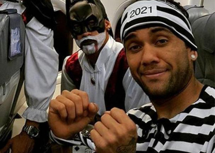 Eks Barcelona dan Brasil, Dani Alves, Dihukum Empat Tahun Penjara