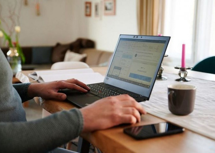 WFH Setiap Jumat? Ini Tips Sehat Agar ASN Tetap Produktif dan Bebas Nyeri!