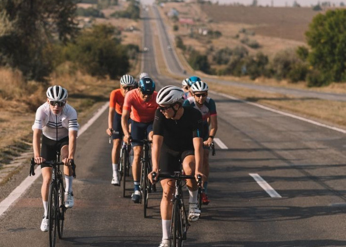 Bersepeda Santai sampai Velodrome: Olahraga Rakyat yang Makin Naik Kelas