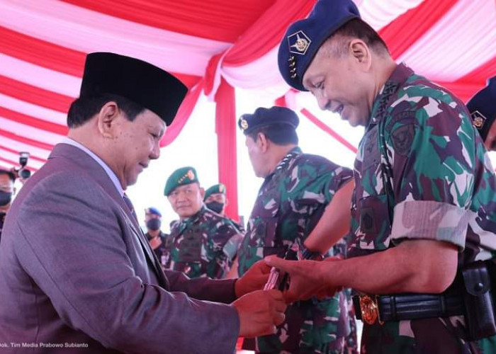 Menhan Prabowo Hadiahi Pistol G2 Elite kepada 3 Kepala Staf, Berikut Spesifikasinya 