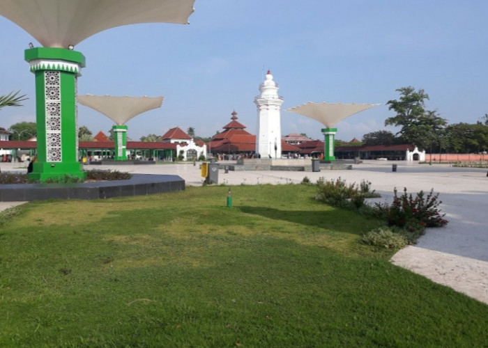 Inilah Destinasi Wisata Religi di Kawasan Banten Lama, Dari Masjid Agung hingga Keraton Kaibon