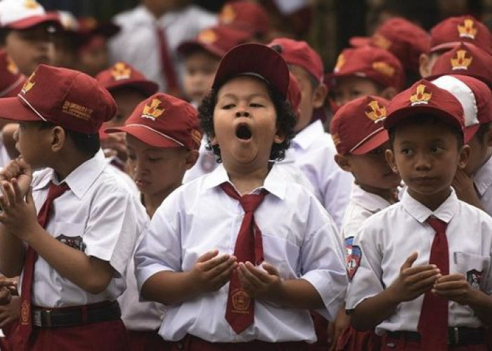 Jadi Ini Alasan Kenapa Harus Pakai Seragam Sekolah, Ada Sejarahnya Ternyata