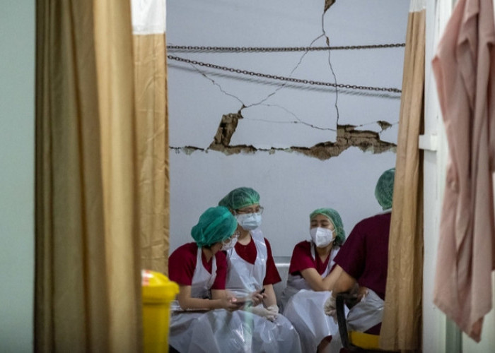 Kemenkes Distribusikan 50 Organisasi Bidang Kesehatan Terjun Tangani Korban Gempa Cianjur