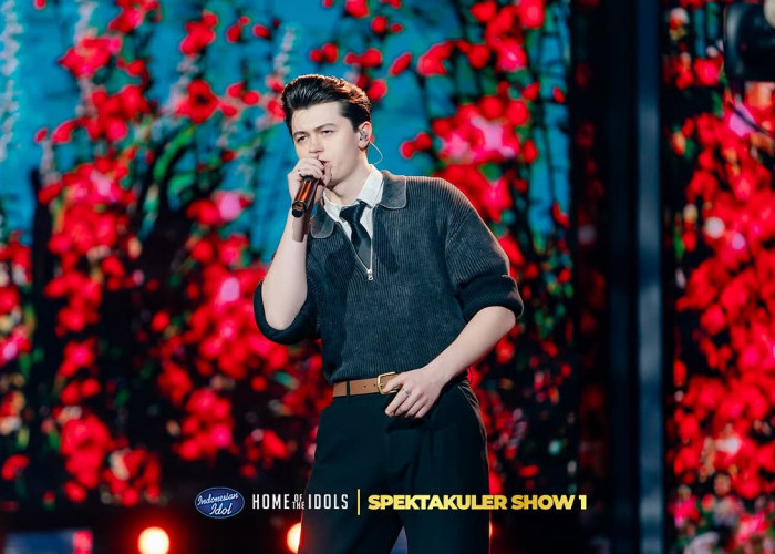 Elliot James Reay Tampil di Panggung Spektakuler Show Indonesia Idol Season 13  