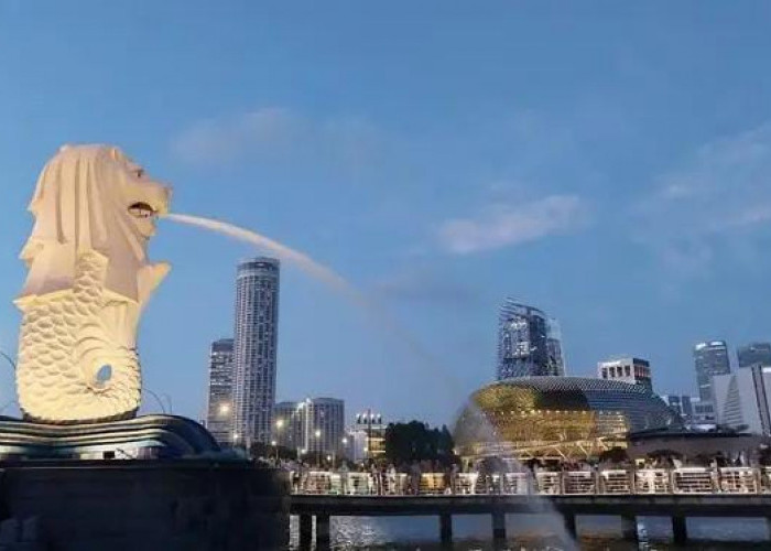 Patung Merlion Singapura Ditutup Sementara pada November 2026