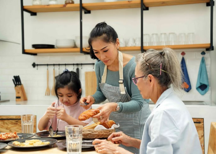 Cukup Aku Saja yang Jadi Generasi Sandwich