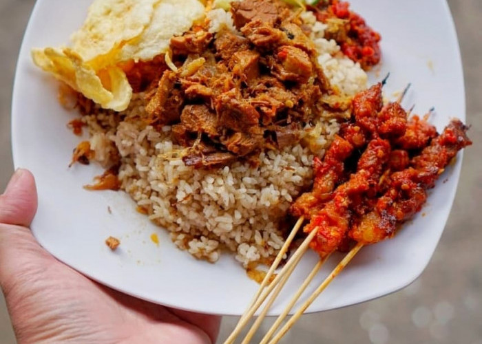 Mengenal Nasi Gonjleng, Nasi Kebulinya Wong Banten