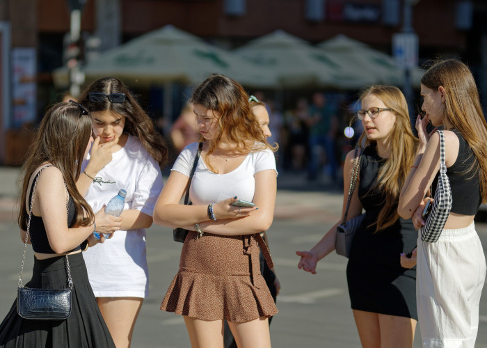 Apa Itu Istilah Kalcer? Tren Gaya Hidup Populer di Kalangan Gen Z yang Ramai di Media Sosial