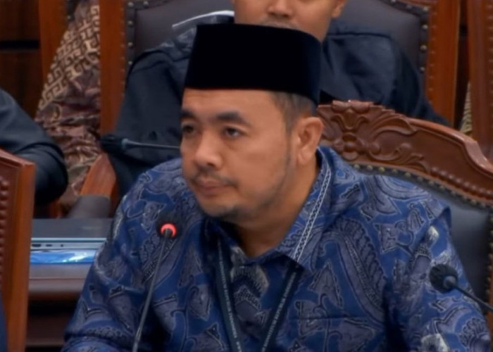 KPU Akui Tak Datang ke Diknas Verifikasi Pendidikan Gibran, Ini yang Dipertanyakan Hakim MK