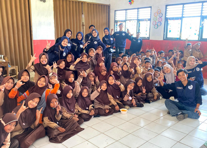 Belajar dari Masyarakat, KKN Jadi Ruang Tumbuh Mahasiswa di Desa Kadugemblo