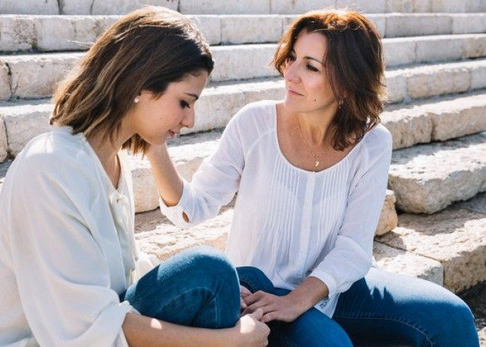 4 Ciri Kepribadian Orang yang Lebih Banyak Mendengarkan daripada Berbicara