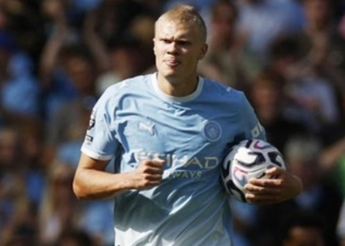 Erling Haaland Tampil dengan Rambut Cepak, Tapi Ada Satu Rekor yang Terhenti di Debut Premier League