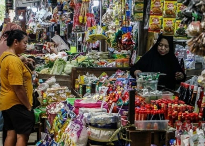 Harga Cabai Hari Ini Turun Drastis, Bawang Merah Ikut Merosot