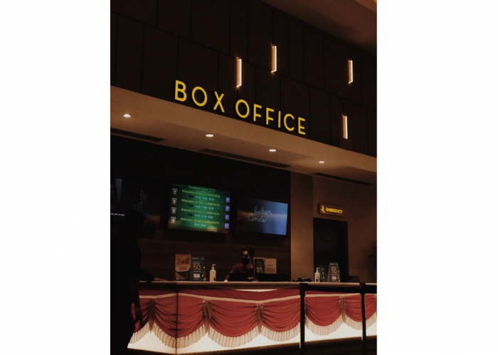 Film Lokal  Pecahkan Rekor, Kuasai Box Office Asia