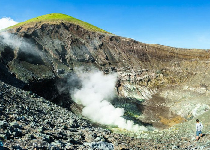 Didominasi Gempa Vulkanik dan Tektonik, Kawasan Puncak Gunung Lokon Ditutup untuk Aktivitas Warga