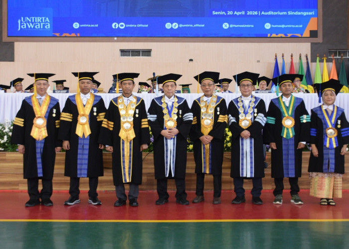 Untirta Kukuhkan Empat Guru Besar, Angkat Isu Transformasi Digital hingga Keselamatan Kerja