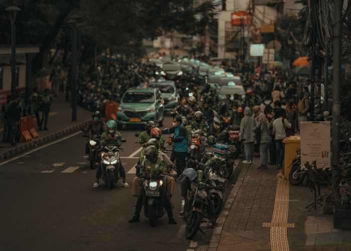 Ratusan Kendaraan Antusias Ikuti Uji Emisi Gratis di Kota Tangerang