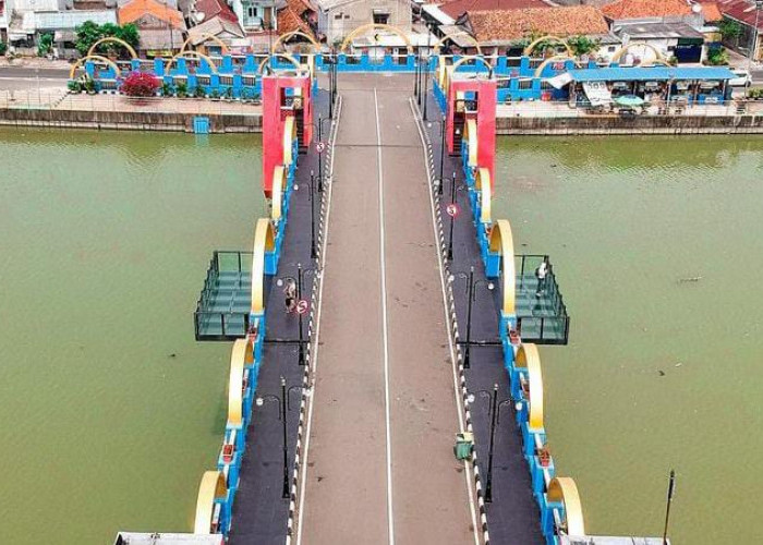 Jembatan Kaca Tangerang, Destinasi Wisata Gratis Nan Futuristik 