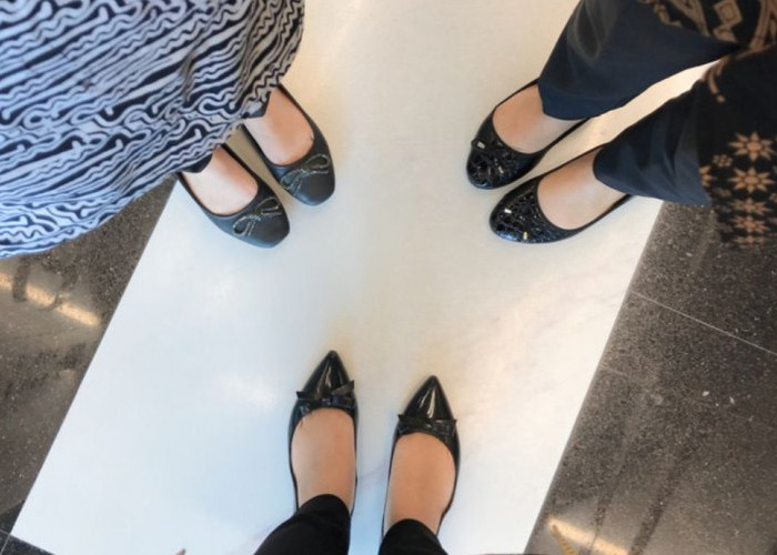 Tetap Stylish di Kantor! Ini Dia Rekomendasi Sepatu Nyaman dan Modis